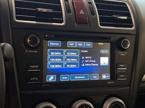 Used 2016 Subaru Forester 2.5i AWD/4WD image 18