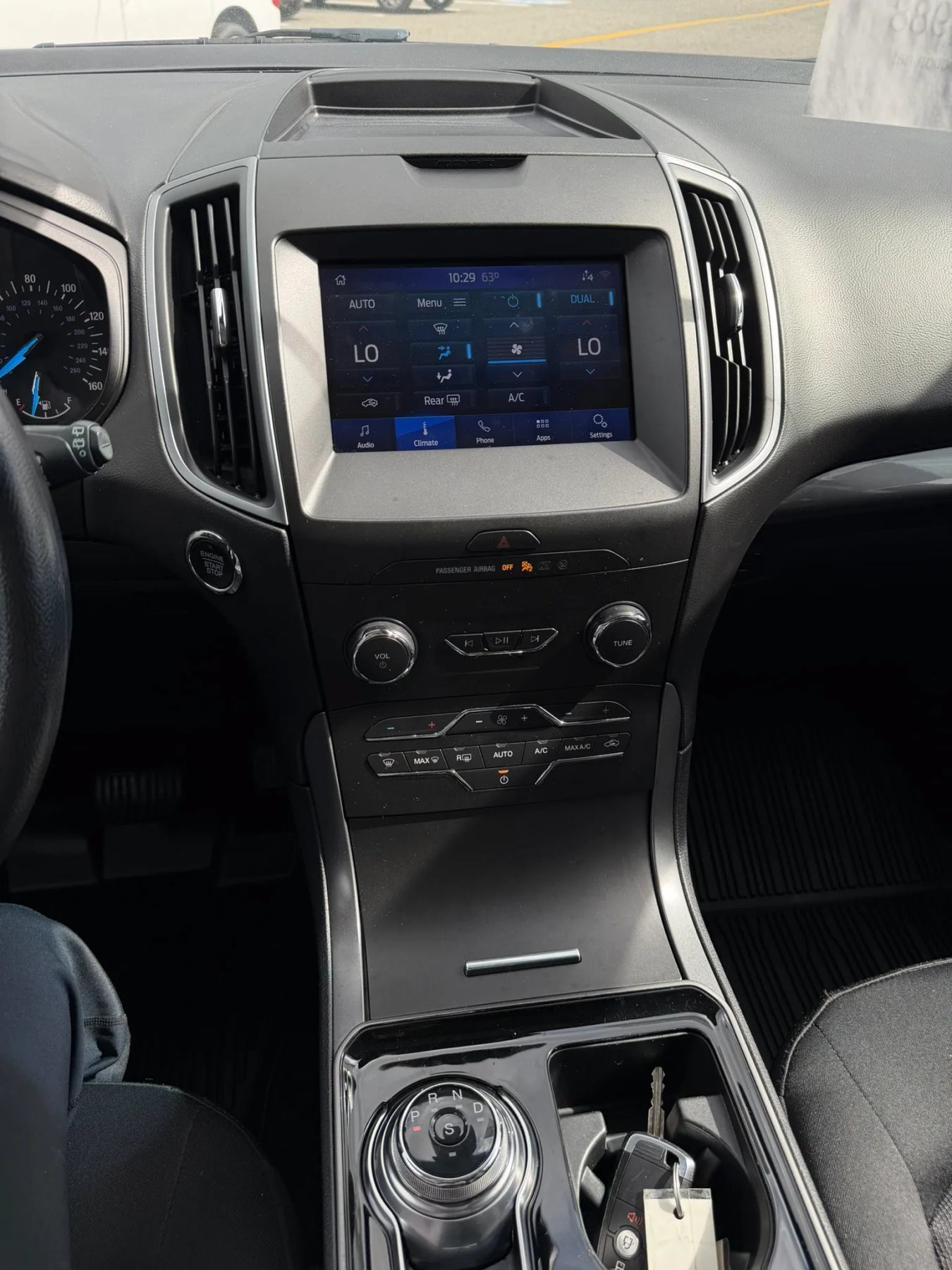 Used 2020 Ford Edge SE FWD image 37