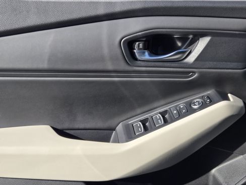 Certified 2023 Honda Accord EX image 20