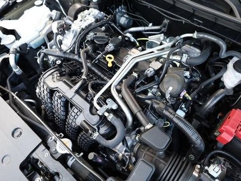 Certified 2025 Nissan Altima 2.5 SR w/ SR Premium Package FWD image 24