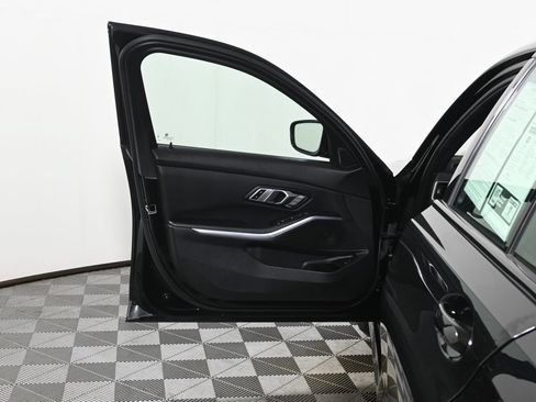 Used 2023 BMW 330i xDrive Sedan w/ Driving Assistance Package AWD/4WD image 24