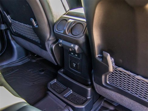 New 2026 Jeep Wrangler Unlimited Rubicon image 24