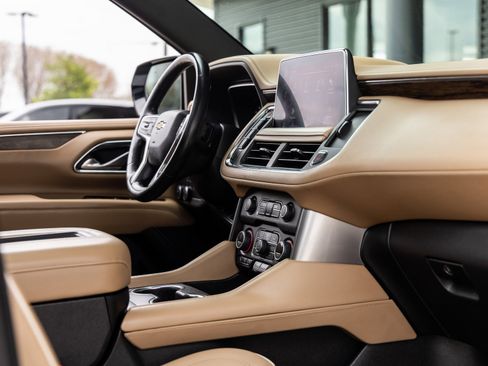 Used 2023 Chevrolet Tahoe Premier image 42