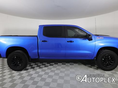 Used 2025 Chevrolet Silverado 1500 LT Trail Boss w/ LT Trail Boss Premium Package AWD/4WD image 4