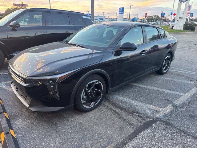Certified 2025 Kia K4 EX FWD image 1