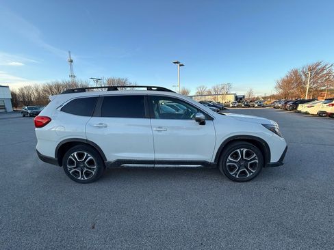 Used 2023 Subaru Ascent Limited w/ Technology Package image 6