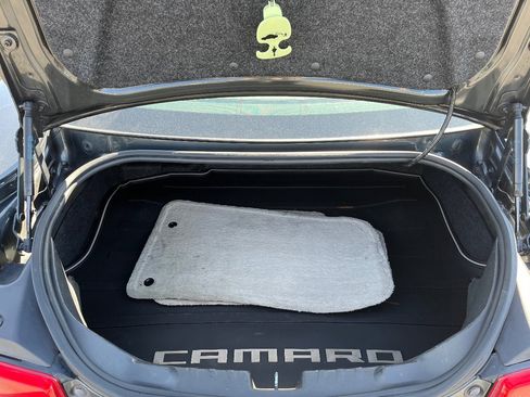 Used 2014 Chevrolet Camaro SS image 30