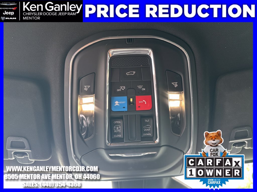 Used 2023 Jeep Grand Cherokee Altitude AWD/4WD image 19