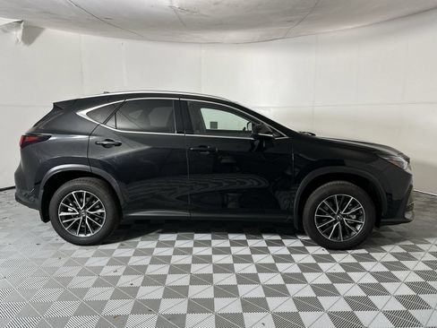Used 2025 Lexus NX 350h AWD w/ Accessory Package (2T) image 9