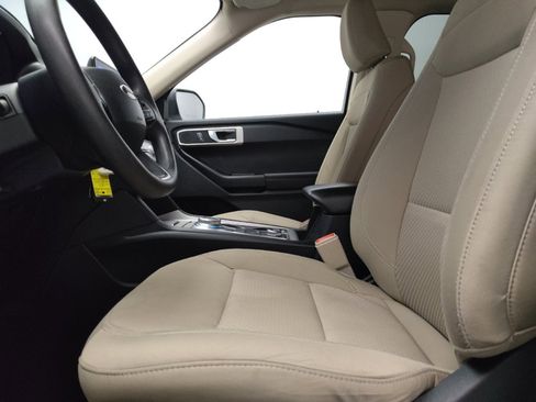 Used 2022 Ford Explorer 4WD image 17