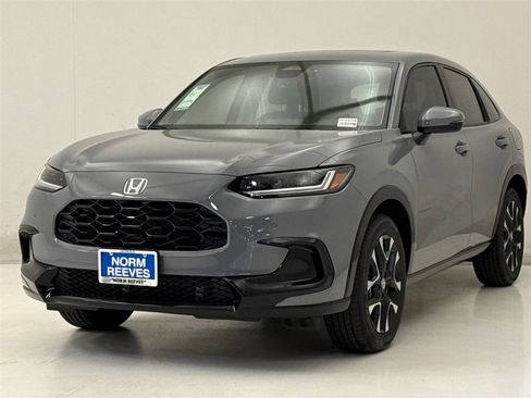 New 2026 Honda HR-V EX-L image 2