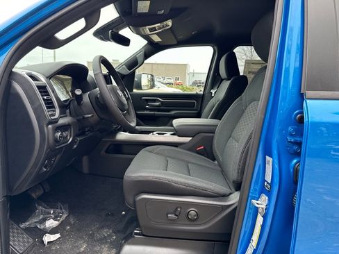 New 2026 RAM 1500 4x4 Crew Cab image 18