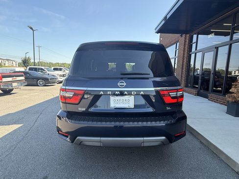 Used 2022 Nissan Armada SL w/ Cargo Package AWD/4WD image 5