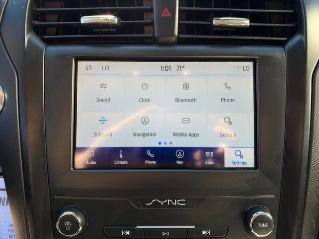 Used 2020 Ford Fusion SE w/ Equipment Group 151A FWD image 26