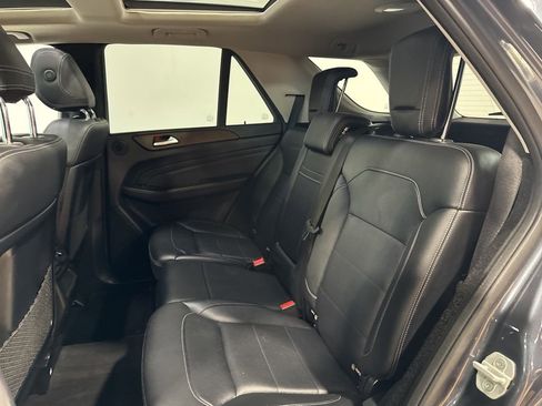 Used 2015 Mercedes-Benz ML 350 4MATIC image 32