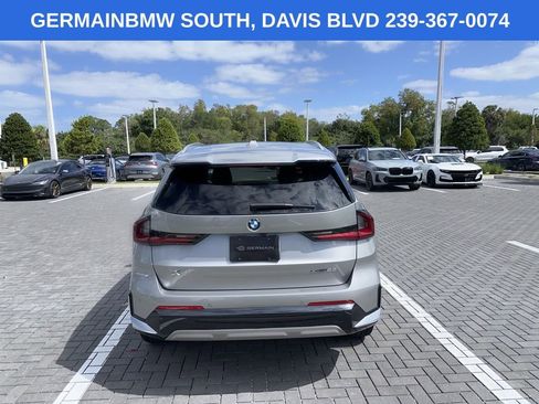 Used 2023 BMW X1 xDrive28i w/ Premium Package image 12