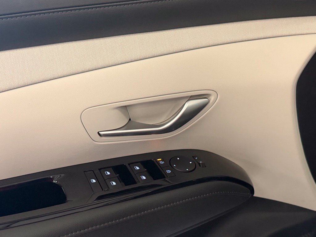 New 2026 Hyundai Tucson Limited AWD/4WD image 11