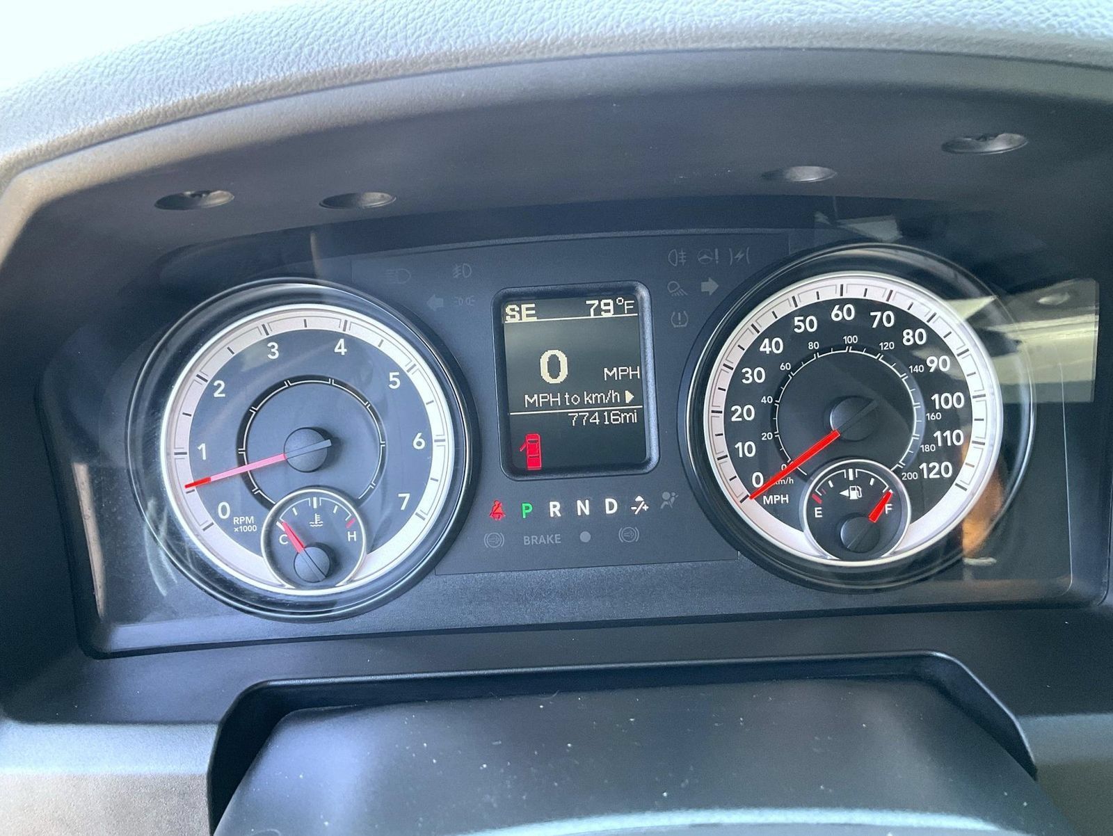 Used 2017 RAM 1500 Express AWD/4WD image 12