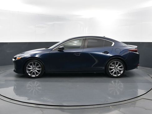 Used 2019 MAZDA MAZDA3 Sedan w/ Preferred Package image 7