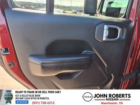Used 2021 Jeep Wrangler Unlimited Sport image 11