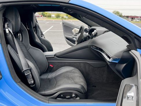 Used 2023 Chevrolet Corvette Stingray Premium Cpe w/ 3LT image 16