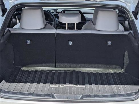 Used 2024 Lexus UX 250h FWD w/ Premium Package image 6