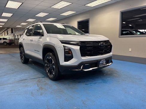 New 2026 Chevrolet Equinox RS w/ LPO, Floor Liner Package FWD image 1