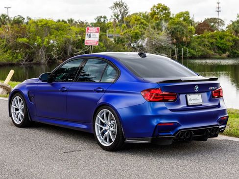 Used 2018 BMW M3 CS w/ Executive Package RWD image 9