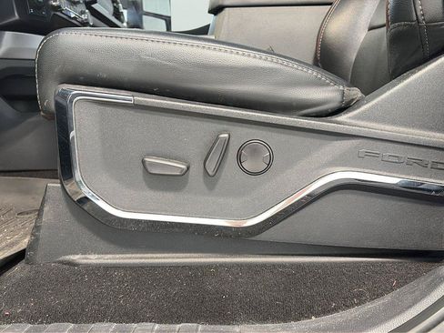 Used 2024 Ford F250 Lariat w/ Lariat Ultimate Package AWD/4WD image 20