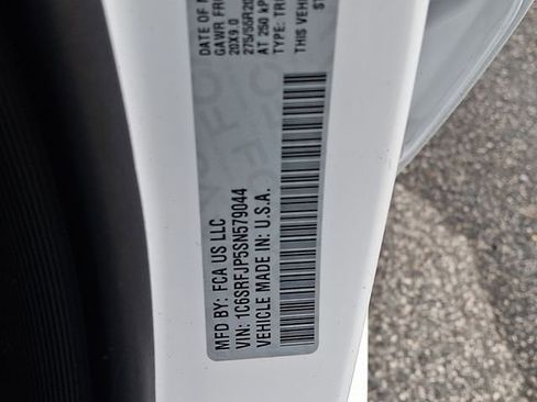 Used 2025 RAM 1500 Laramie AWD/4WD image 24