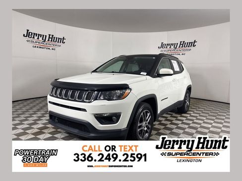 Used 2020 Jeep Compass Latitude image 1