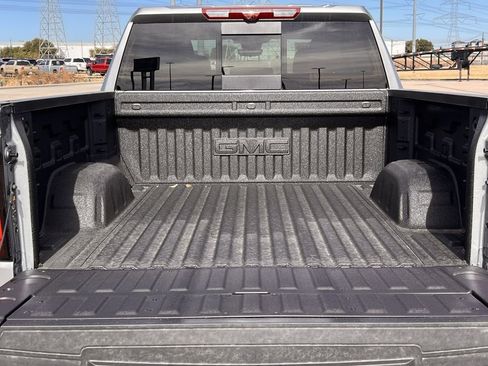 New 2026 GMC Sierra 1500 Denali w/ Denali Reserve Package image 25