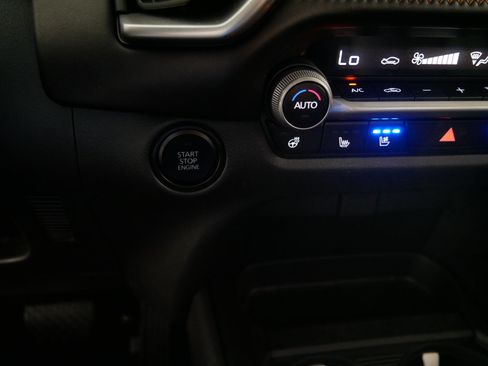 Certified 2025 MAZDA CX-50 AWD 2.5 Turbo w/ Premium Pkg image 30