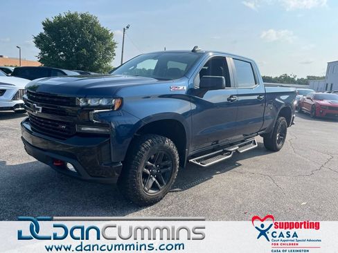 Used 2021 Chevrolet Silverado 1500 LT Trail Boss w/ Bed Protection Package AWD/4WD image 1