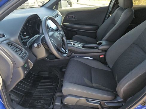 Used 2022 Honda HR-V Sport image 25