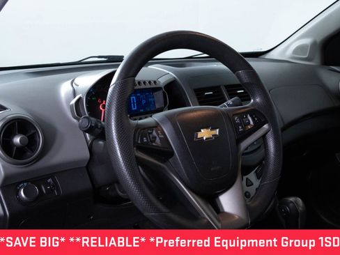 Used 2014 Chevrolet Sonic LT image 5