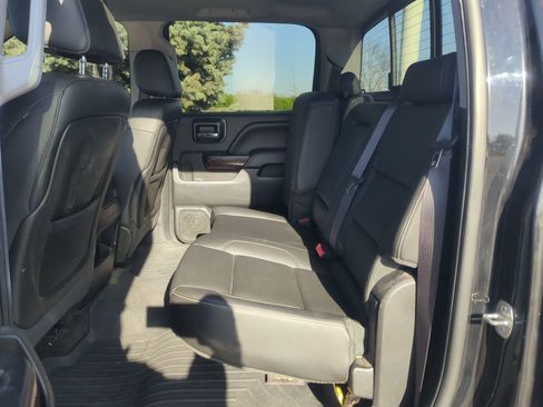 Used 2015 GMC Sierra 1500 SLT w/ SLT Crew Cab Value Package image 11