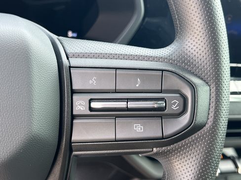 New 2026 Chevrolet Colorado Trail Boss AWD/4WD image 20
