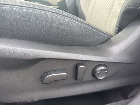 Certified 2022 Subaru Forester Premium image 16