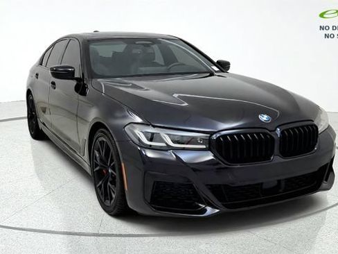 Used 2023 BMW 530i w/ M Sport Package RWD image 2