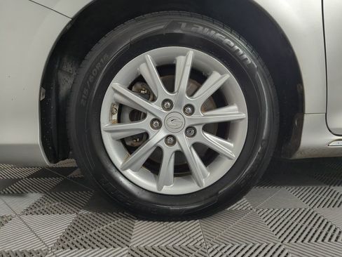 Used 2012 Toyota Camry LE FWD image 20