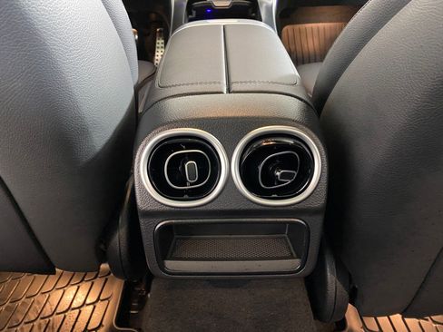 New 2025 Mercedes-Benz C 300 4MATIC Sedan image 28