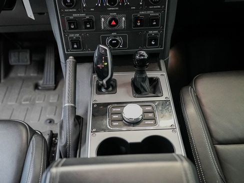 Used 2024 INEOS Grenadier Fieldmaster Edition AWD/4WD image 39