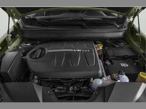 Used 2020 Jeep Cherokee Limited FWD image 7