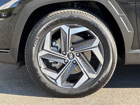 Used 2024 Hyundai Tucson Limited image 35