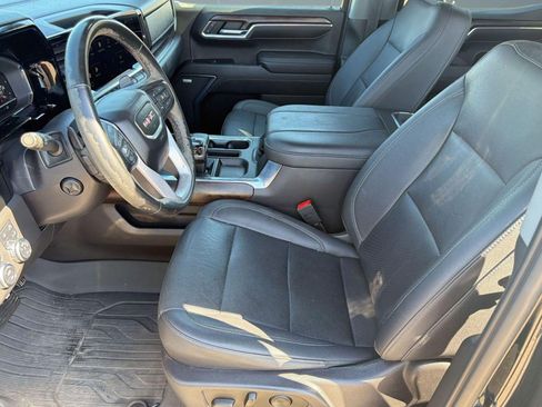Used 2023 GMC Sierra 1500 SLT w/ SLT Premium Plus Package AWD/4WD image 5