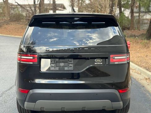 Used 2017 Land Rover Discovery HSE image 19