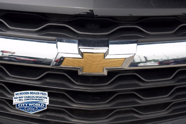 Used 2025 Chevrolet Blazer LT FWD image 8