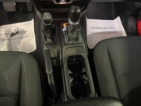 Used 2021 Jeep Wrangler Unlimited Willys image 17