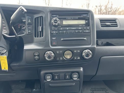 Used 2011 Honda Ridgeline RTL image 19